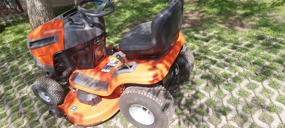 Traktorek kosiarka Husqvarna yth18k46 kawasaki silnik Białystok Skorupy