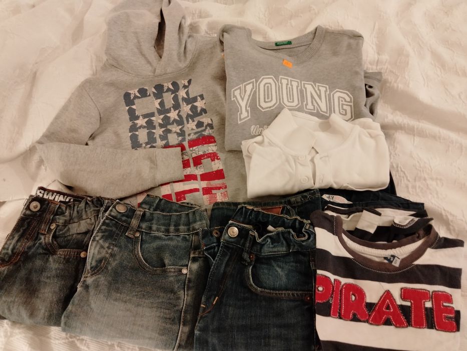 Zestaw ubrań chłopak 122/128