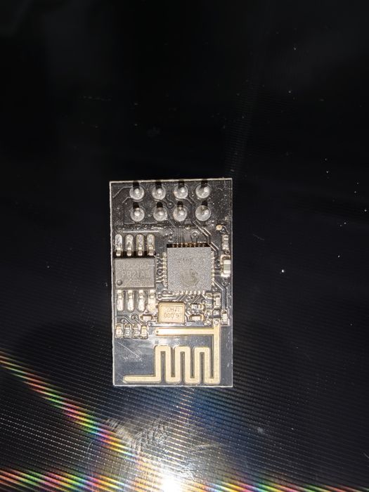 ESP8266-ESP01 wireless transceiver
