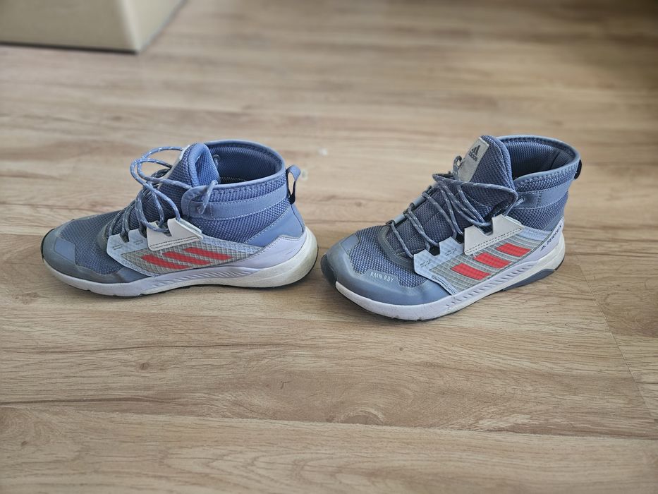 Buty Adidas Terrex roz 37