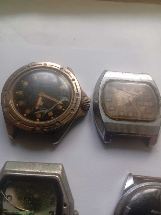 Лот часів разних, 14 штук.