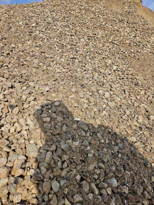 Kamień łamany drogowy, tłuczeń, żwir/pulpa zagliniona, destrukt