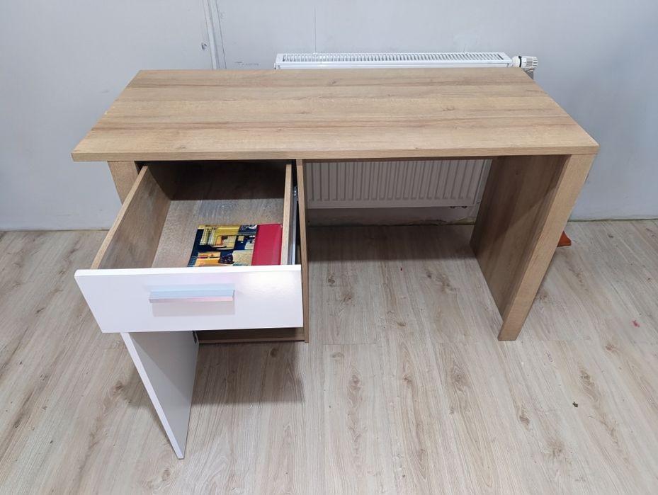 Biurko jak nowe z BRW Biurko Balder