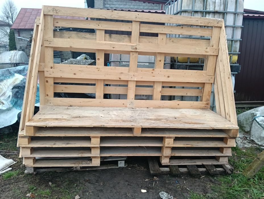 Palety od paneli ogrodzeniowych