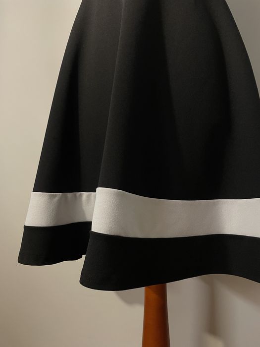 Elegancka sukienka Bodyflirt