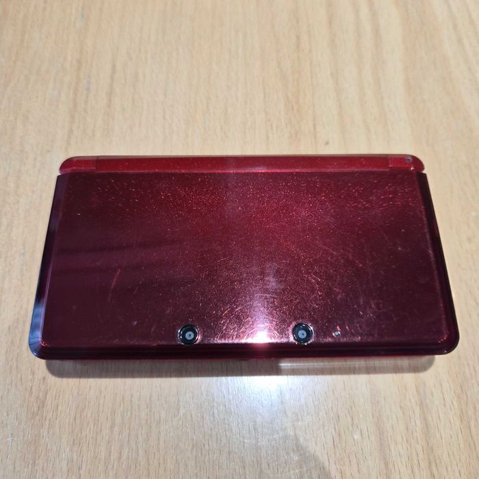 Nintendo 3DS Metallic Red