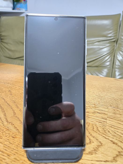 Samsung Galaxy S22 Ultra 5G 12/512GB Snapdragon Android 16 идеал