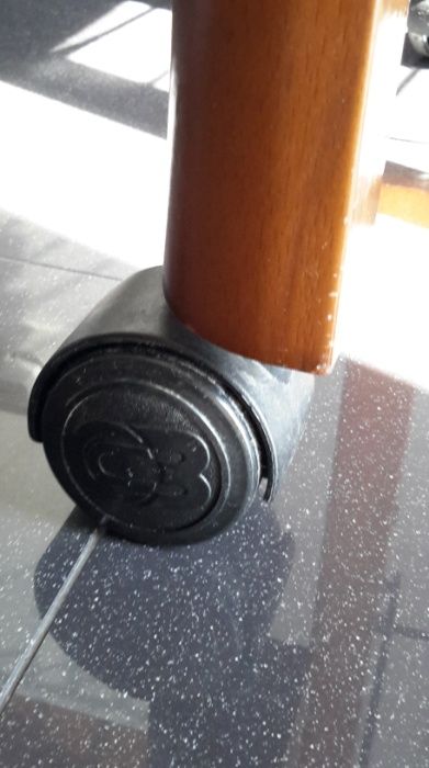 Side Table64737901758211124