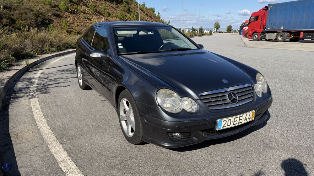 Mercedes C220cdi Sportcoupe — photo 2