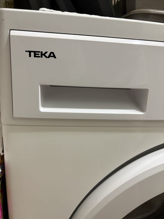 Máquina de lavar roupa TEKA TKL 1068T - 1000RPM 6KG