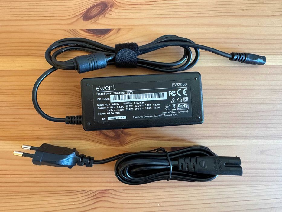 Carregador portátil Ewent EW3897 65W para IBM/LENOVO