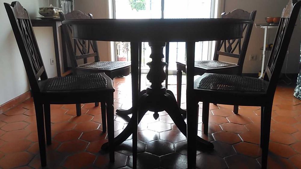 Mesa de sala  - Estilo 1900