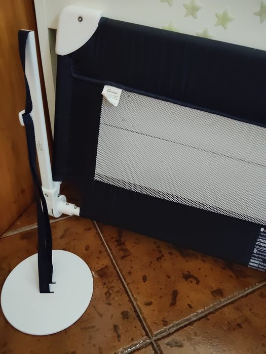 Barreira de segurança para cama