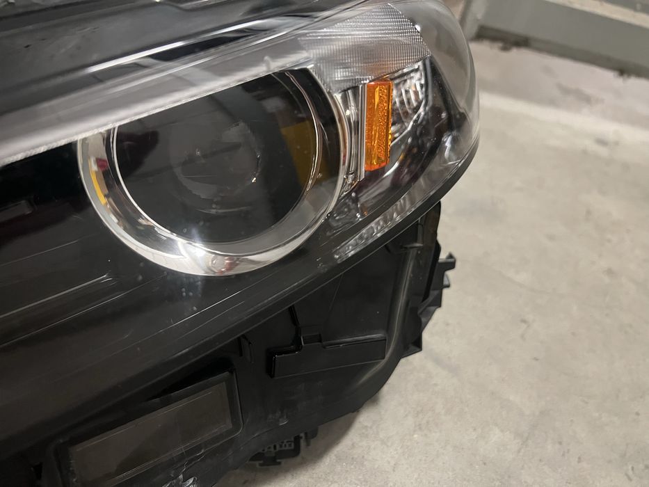 Lampa Reflektor MAZDA 3 BP 2020 wersja USA lewy i prawy