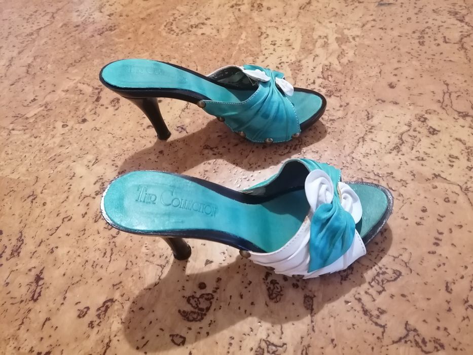 Босоножки кожаные 38 размер