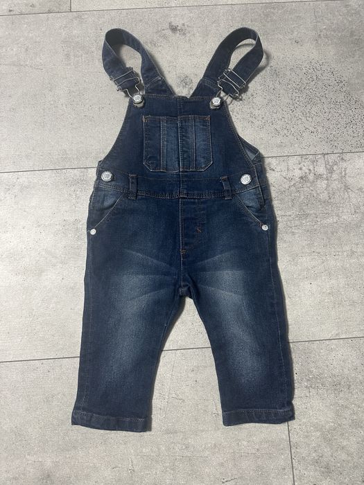 Джинсовий комбінезон. 9 міс.