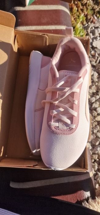 Buty damskie Puma 23.5 cm, GRATIS 3 koszulki