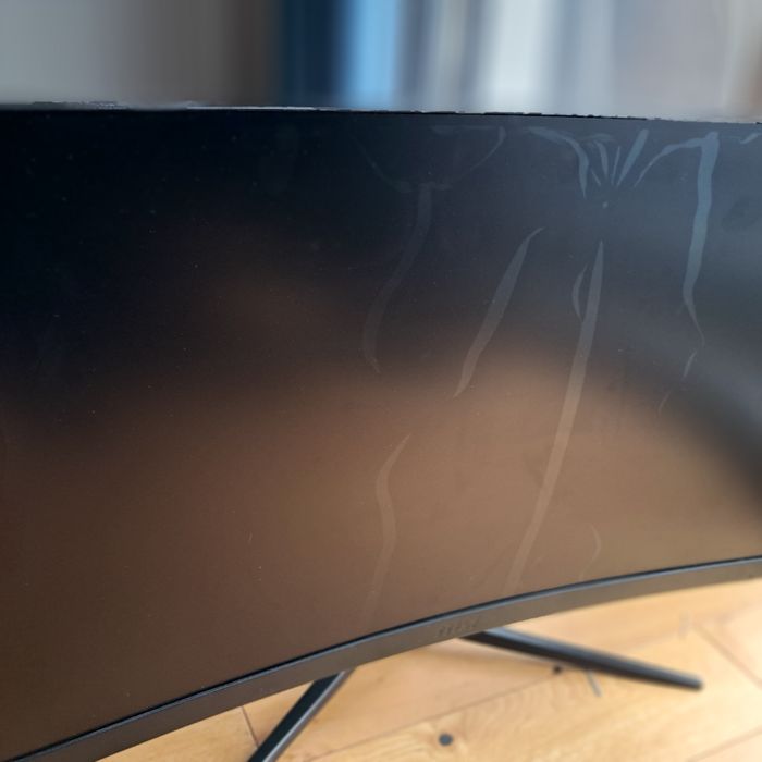 Monitor MSI G27C4