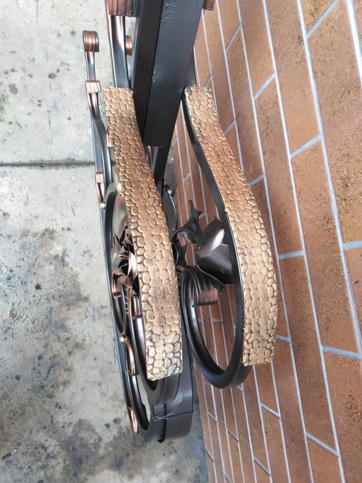 Боковини для крісло качалки.