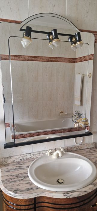 Louca sanitaria Valadares