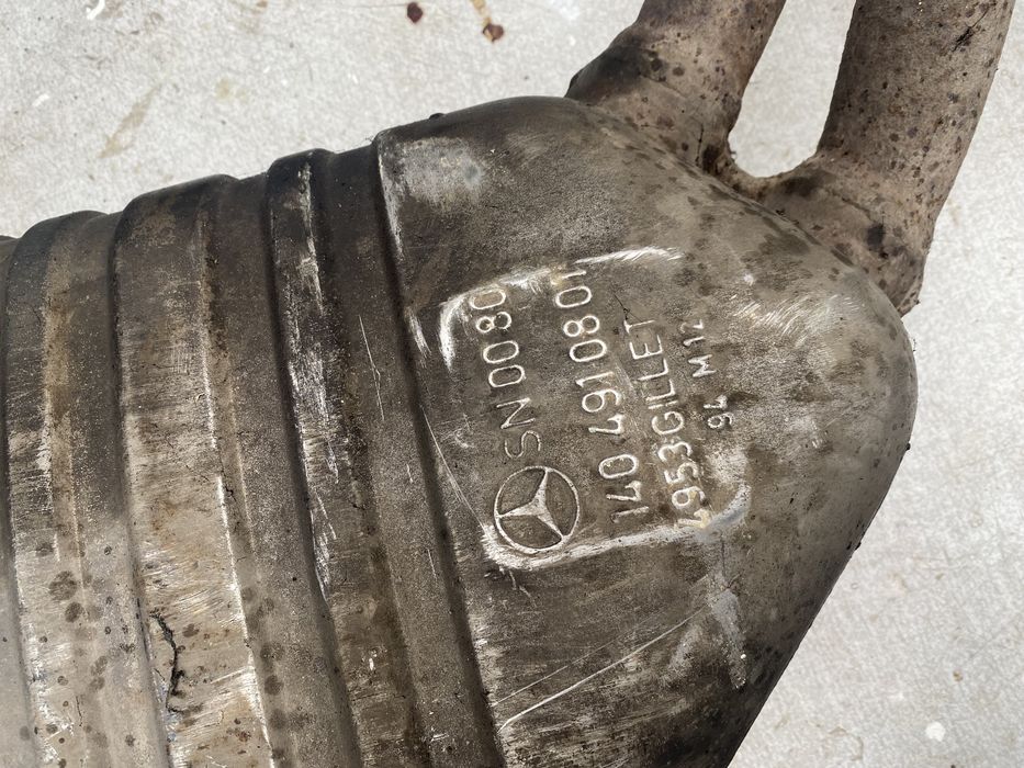 Глушник вихлопна задня банка w140 4.2 5.0