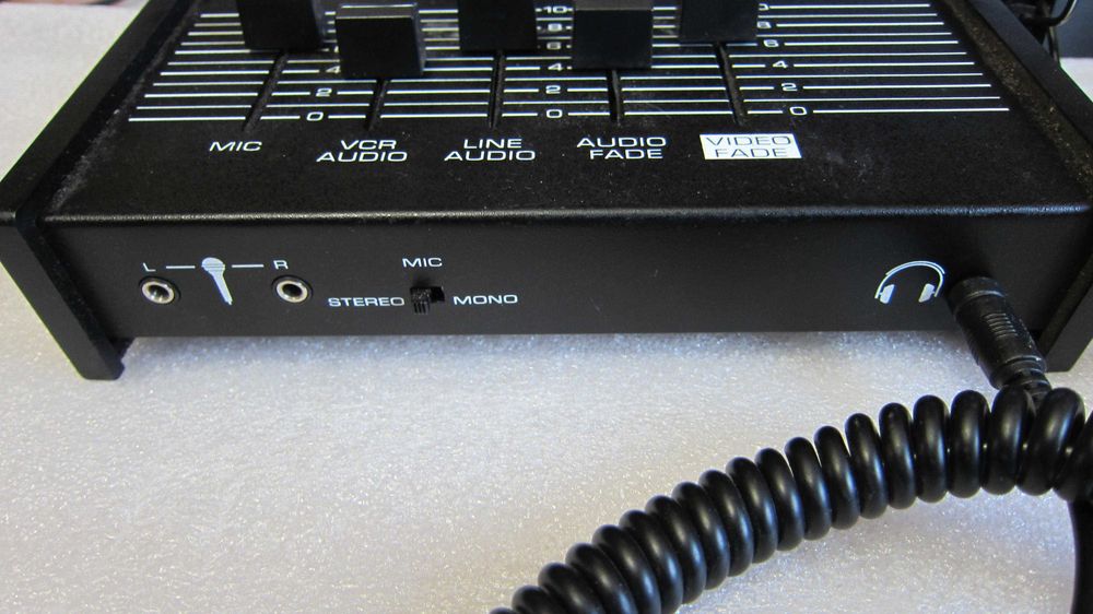 Video-Audio Mixer Alecto VMX-550