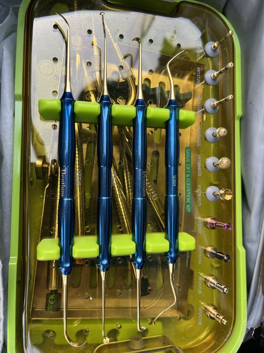 Instrumentos de Implantologia e Cirurgia (Medicina Dentária)