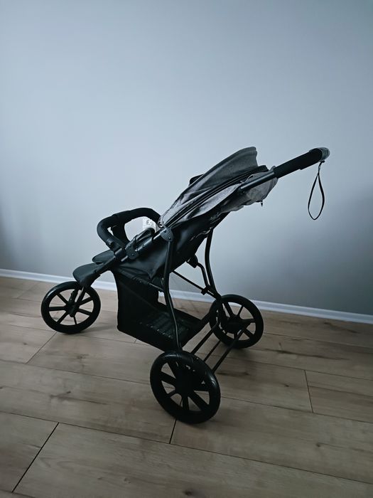 Wózek spacerowy nowy