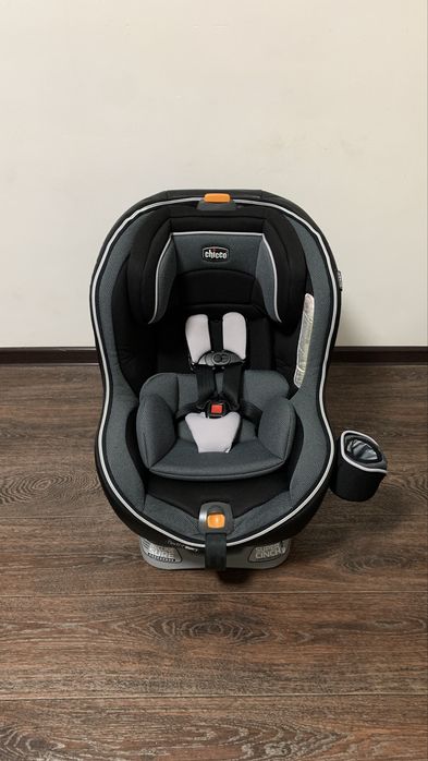 Чисте Автокрісло Chicco NextFit ZIP від 0 до 8 років
