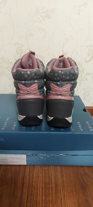 Зимові черевики Geox р.34