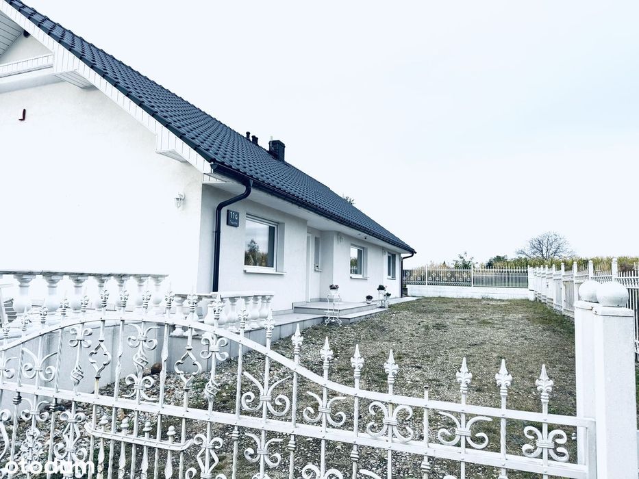 Unikatowy dom przy Ślęży –  zielona okolica, duża działka