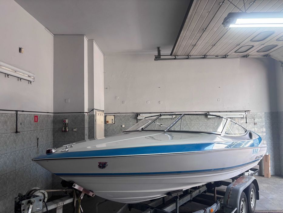 łódź motorowa Wellcraft Excel 18 SL z silnikiem Volvo Penta OSZCZĘDNE SPALANIE !!!
