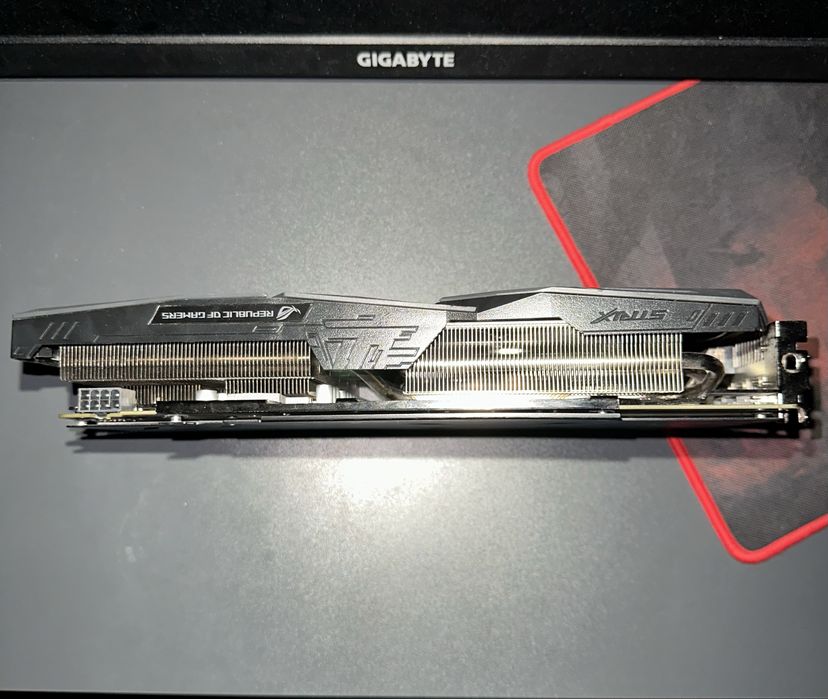 ASUS Rog strix RX 580 8 gb