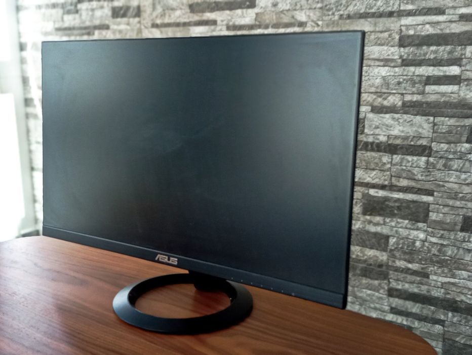 Monitor ASUS 23" Full HD e IPS