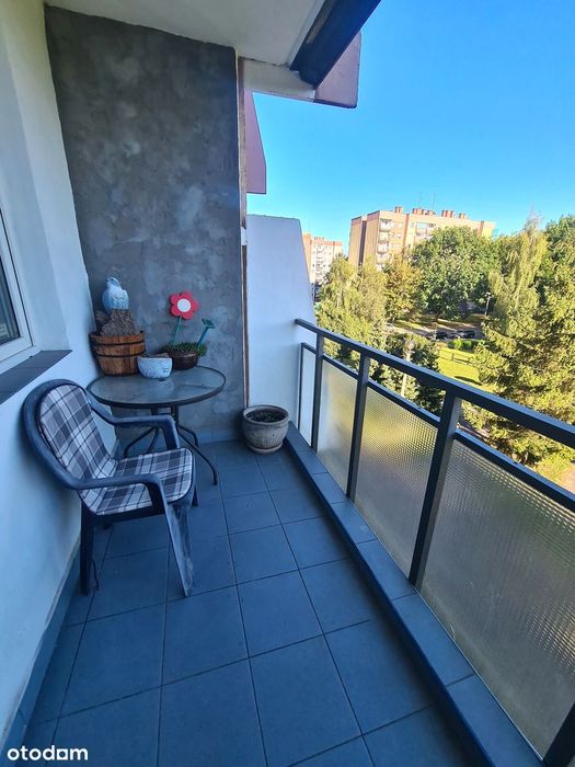 3 pokoje | 62,40 m² | po remoncie| MPEC | balkon + piwnica | tramwaj