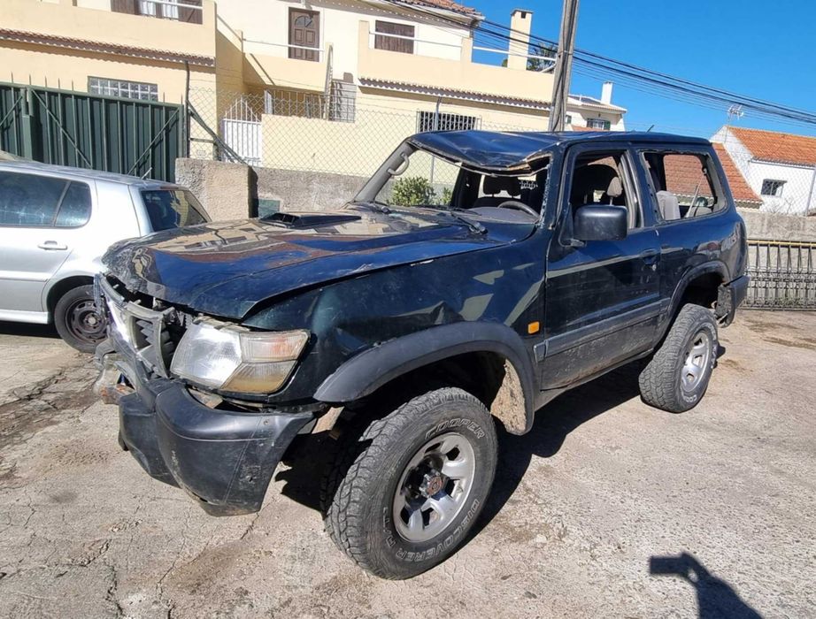Nissan Patrol y61 3.0di vender à peça.