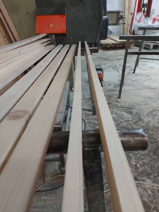 Deski strugane, heblowane, listwy gr.20mm i 13mm