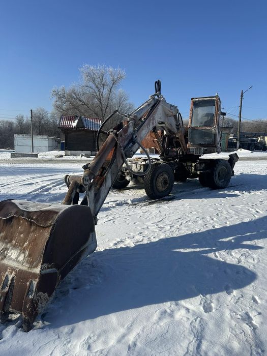 Екскаватор ЭО-3322