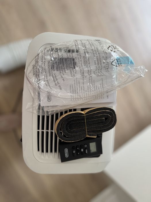 Ar condicionado portatil  De longhi pinguino