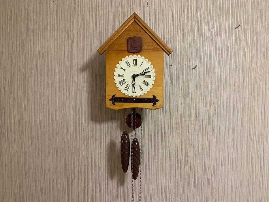 Годинник-ходики, настінний механічний з зозулею і боєм "Маяк" СРСР