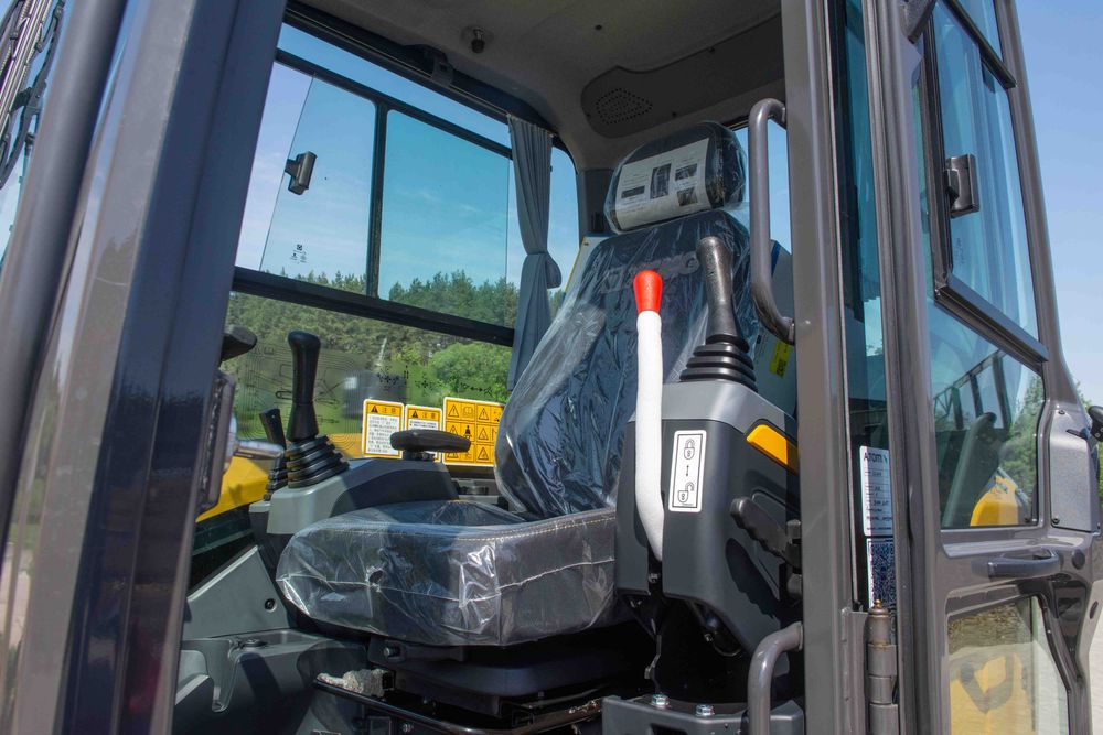 Міні екскаватор XCMG XE60G PRO 2025 (Сервіс,гарантія)