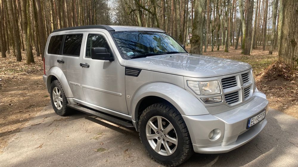 Samochód  Marki Dodge Nitro