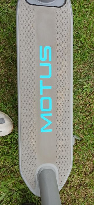 Hulajnoga  Motus moc 500w!!! scooty 10 plus 2022