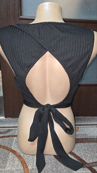 Shein топ в рубчік з красивою спинкою