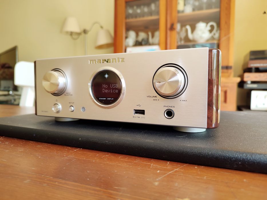Marantz HD-DAC1 Silver USB-DAC Headphone Amplifier Hi-Resolution C/Novo!