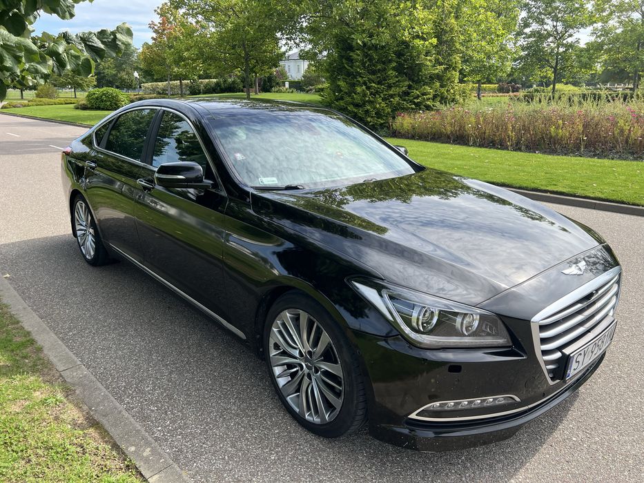 Hyundai Genesis