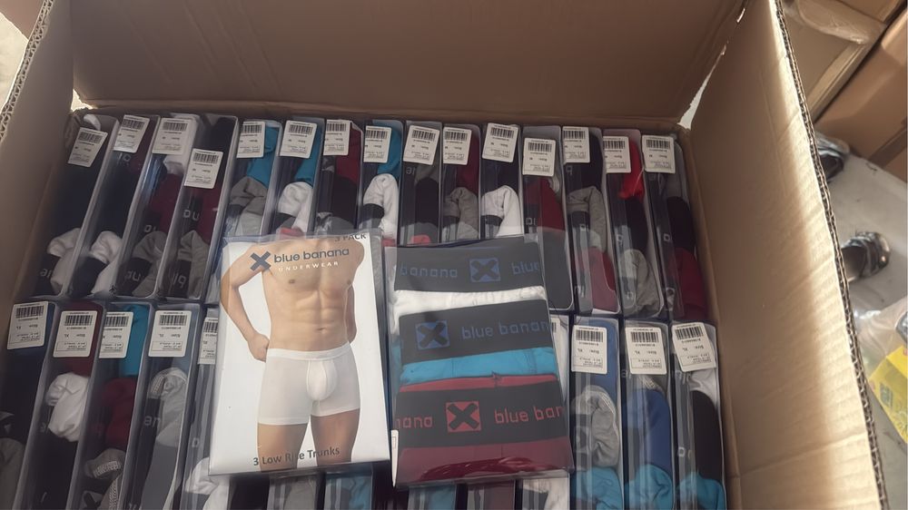 Boxer de adulto e criancas