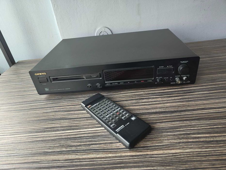 Onkyo MD-2321 Stereo CD MD Minidisc