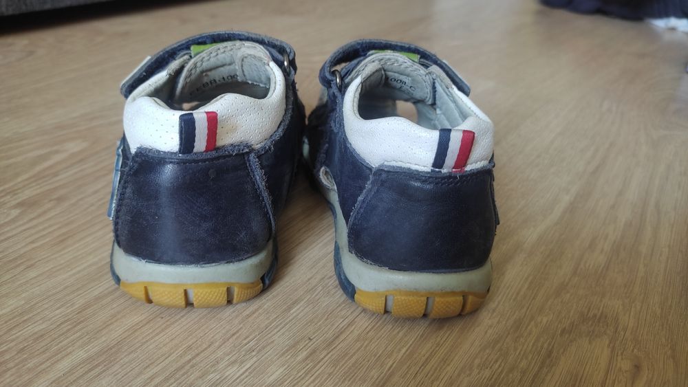 Сандалі босоніжки для хлопчика 22