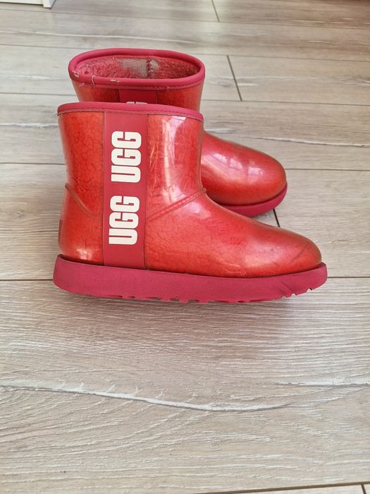 Уггі Ugg жіночі р-р 36
